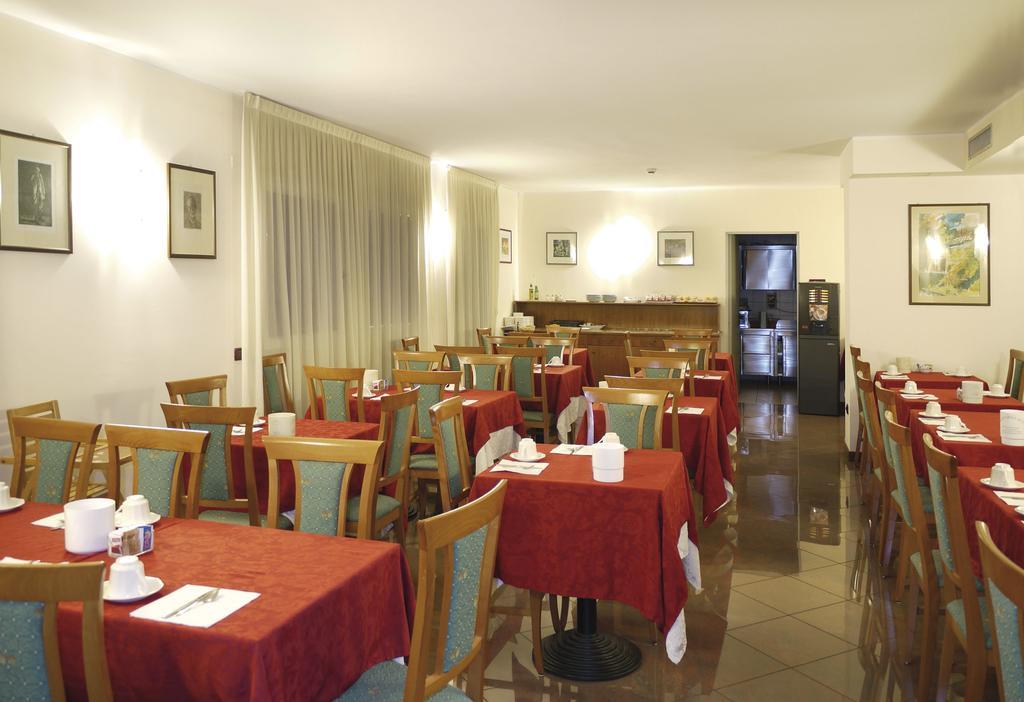 Hotel Dal Ponte Bassano del Grappa Kültér fotó