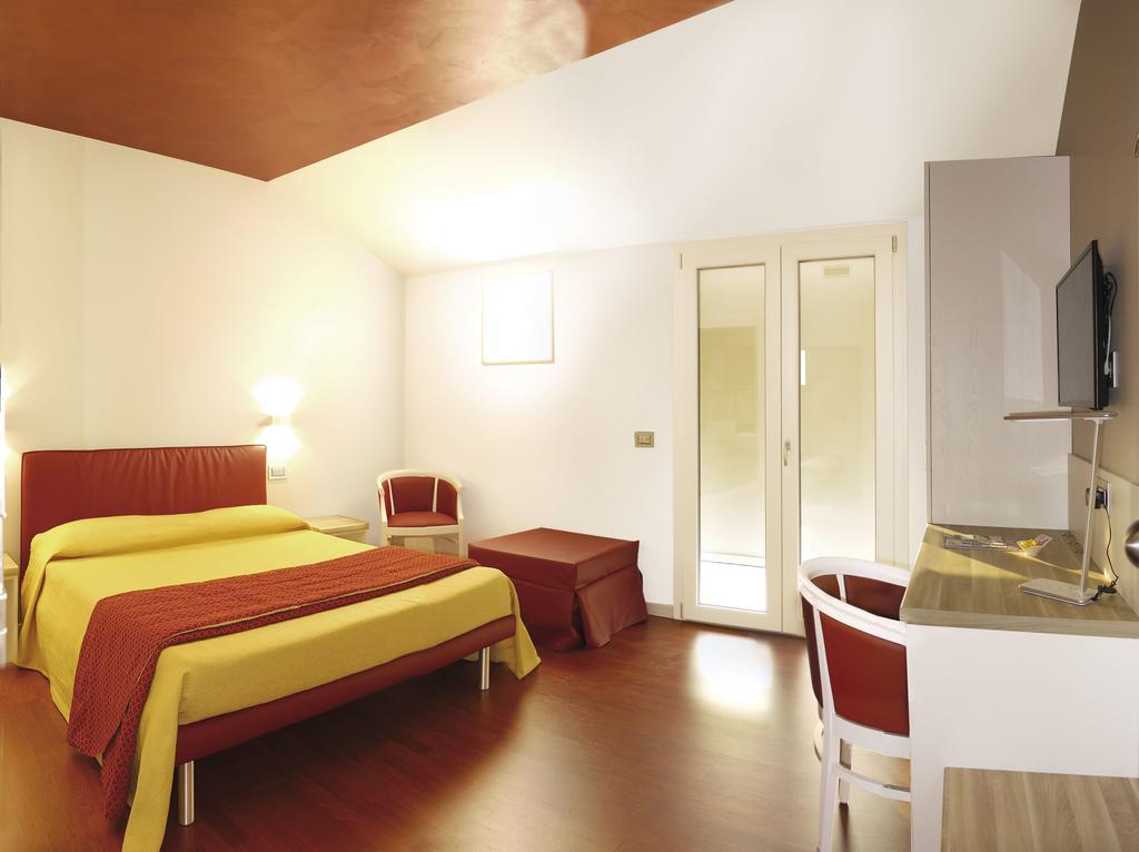 Hotel Dal Ponte Bassano del Grappa Kültér fotó