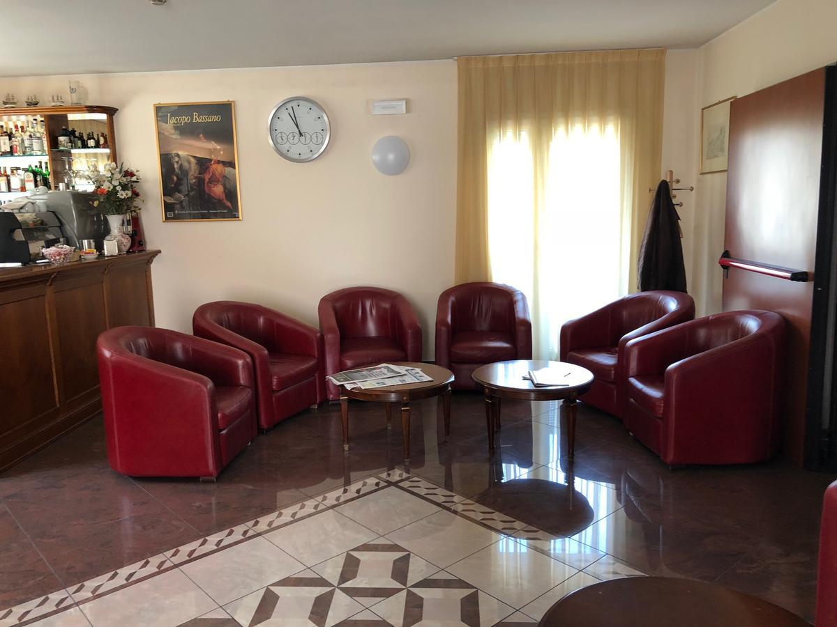 Hotel Dal Ponte Bassano del Grappa Kültér fotó