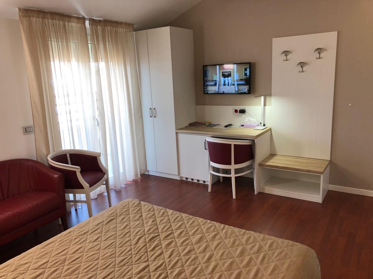 Hotel Dal Ponte Bassano del Grappa Kültér fotó